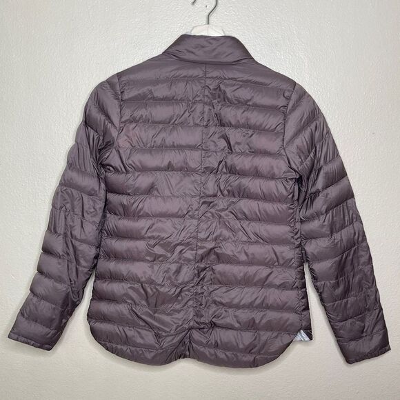 Athleta Pulse Reversible Down Puffer Jacket 800 Fill Mineral/Cream Woman's XS - Picture 11 of 11